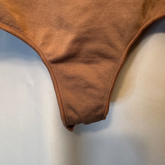 SKIMS Long Sleeve Scoop THIS IS SOLD - Picture 4 of 8